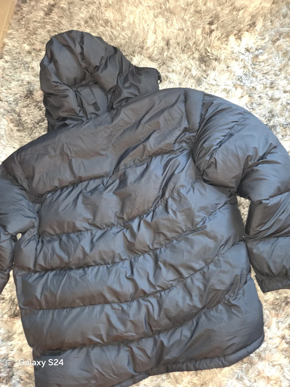 Columbia Black Puffy Hooded Down Jacket - Picture 6 of 6